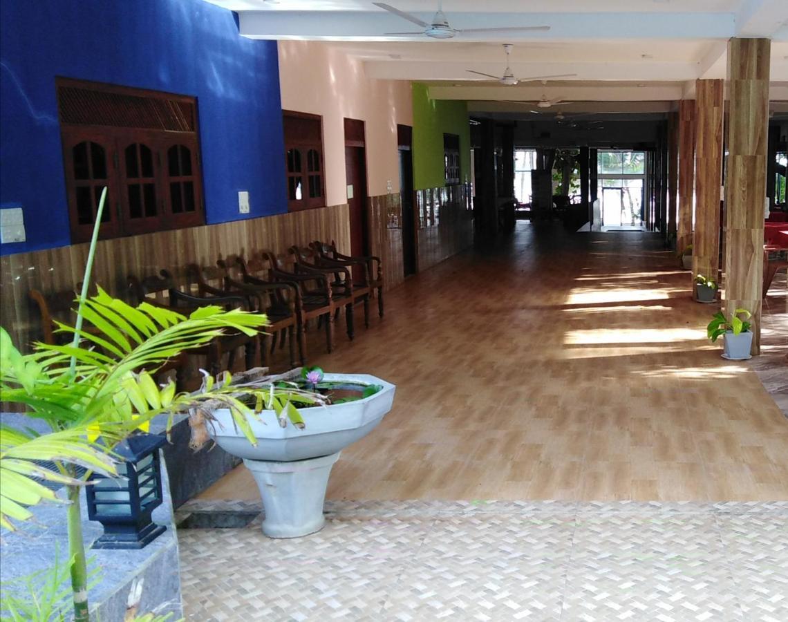 Jagabay & Surfing School 3* Weligama