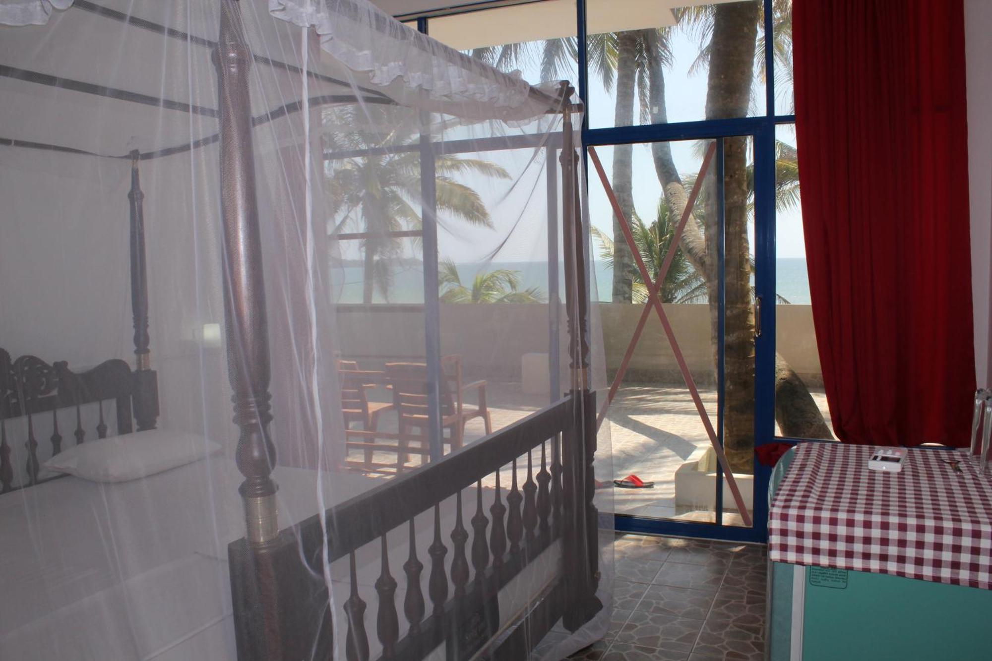 Jagabay & Surfing School Weligama