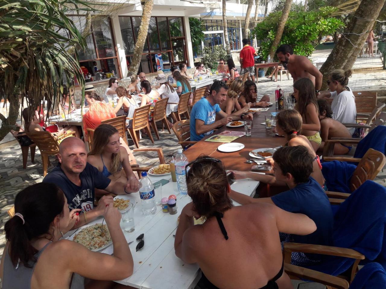 Resort Jagabay & Surfing School Weligama
